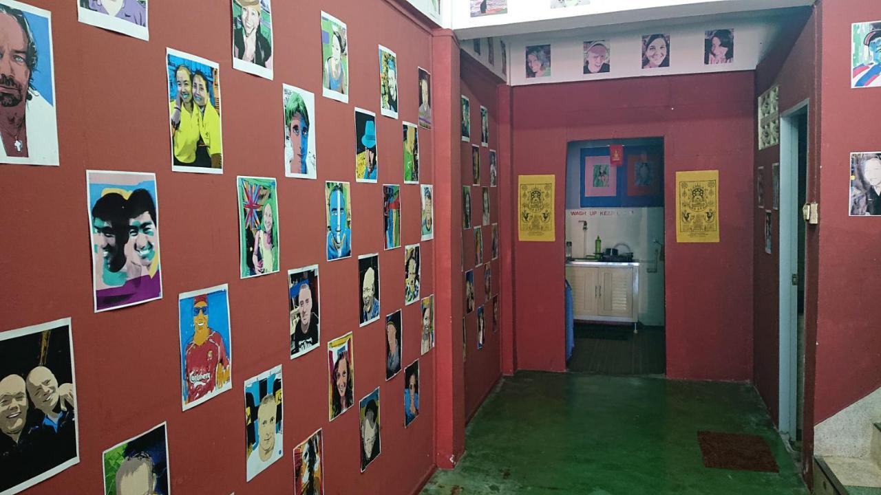Banphe​ Hostel Екстериор снимка