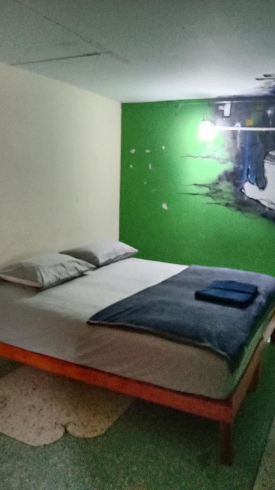 Banphe​ Hostel Екстериор снимка