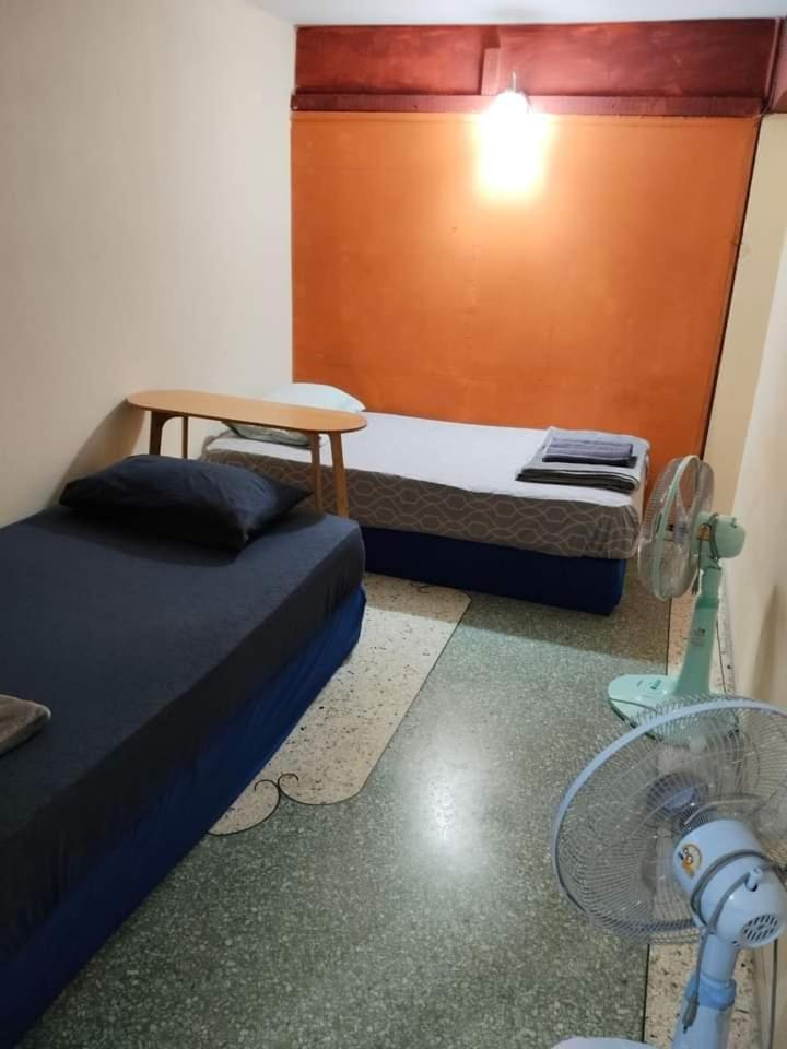 Banphe​ Hostel Екстериор снимка
